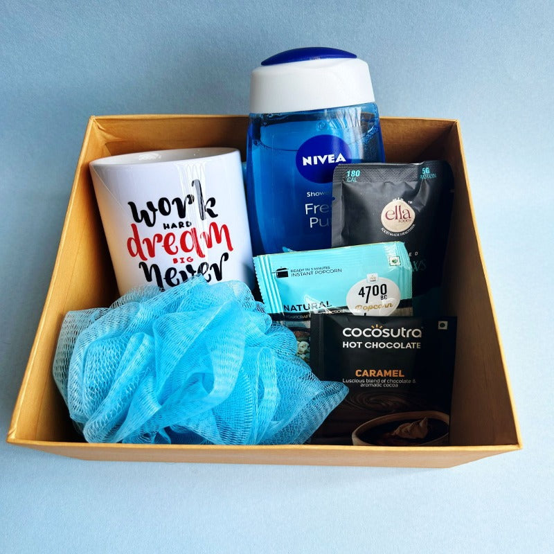 inside view of birhday gift hamper