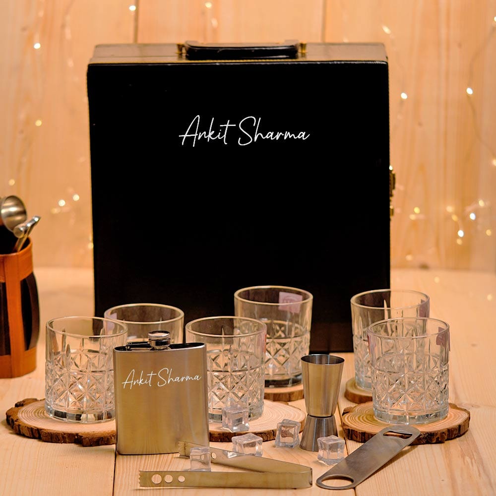 Personalized Leatherette Bar kit - Large with 6 Whiskey Glasses