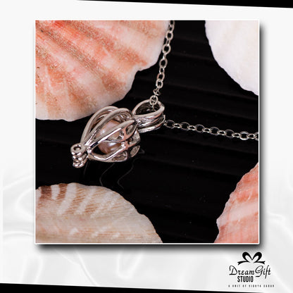 Oyster Love Pearl Necklace - A Perfect Gift of Timeless Elegance"