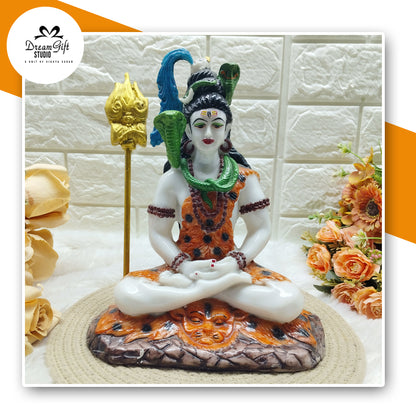 “The Eternal Yogi – Shiv Ji Wrapped in Nature’s Might”