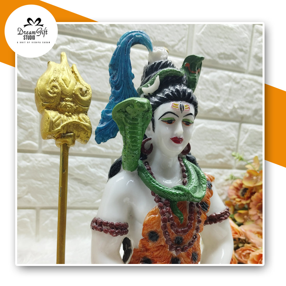 “The Eternal Yogi – Shiv Ji Wrapped in Nature’s Might”