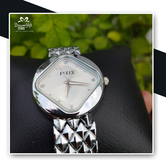 FIZIX Elegant Watch Shiny Silver & Textured Strap