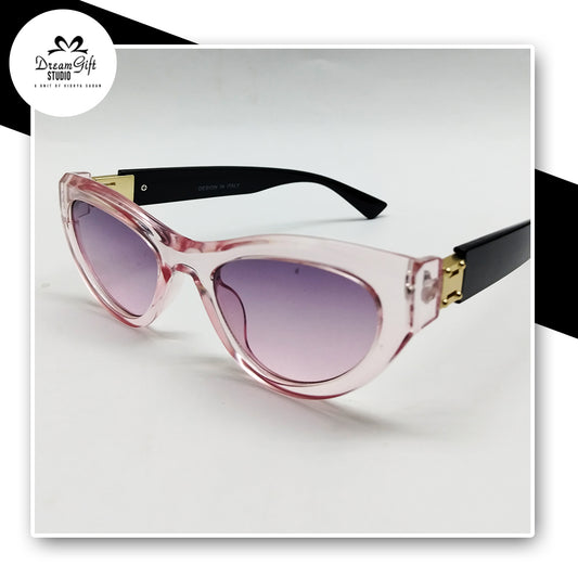 Chic Pink Transparent Cat-Eye Sunglasses with Gradient Purple Lenses & Bold Black Temples