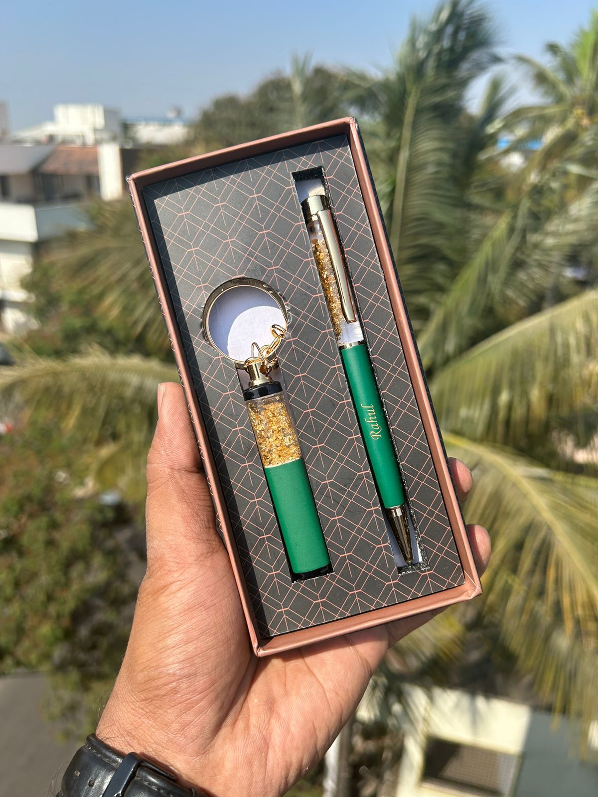 Goldflake Pen & Keychain Set