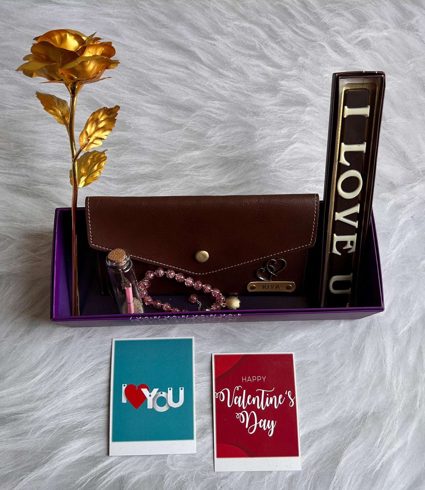 Heartfelt Charm: Women Hamper 3.0 - A Valentine's Special Surprise