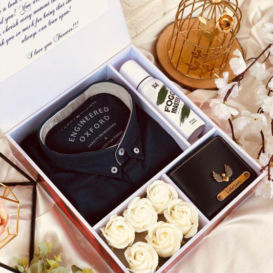 "🎁 Personalized Elegance: "Men's Shirt Box Surprise Hamper "