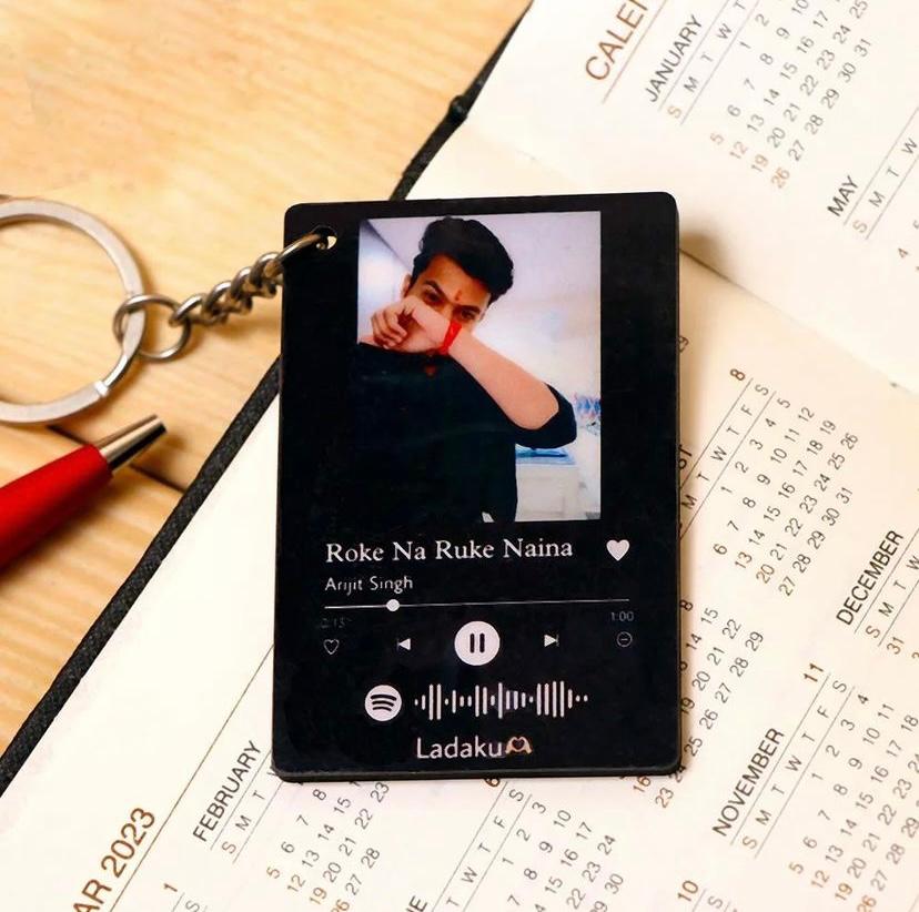 Personalized Spotify Keychain